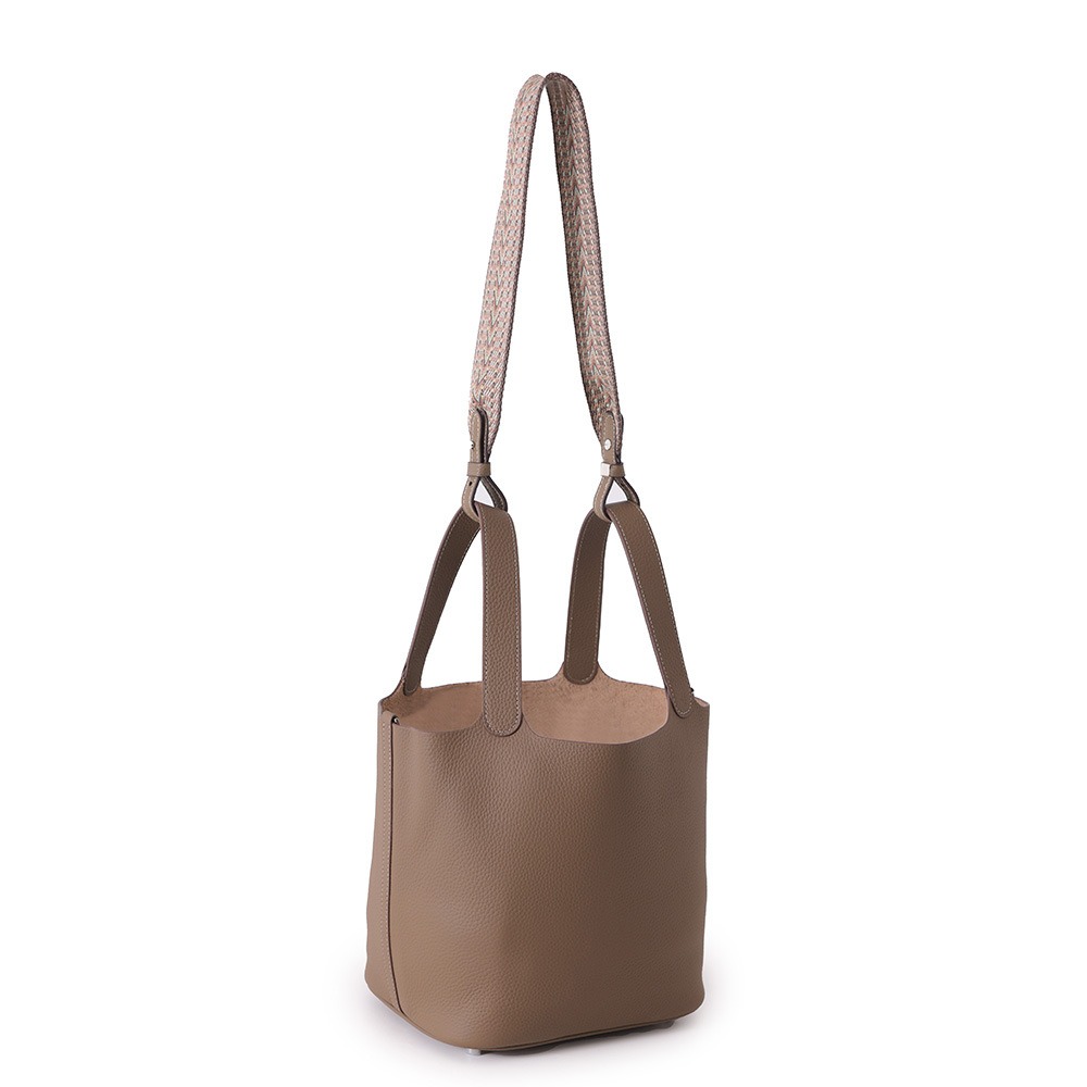 Damen-Handtasche aus Rindslede – Luxury Bags Europe Bewertung und Preis