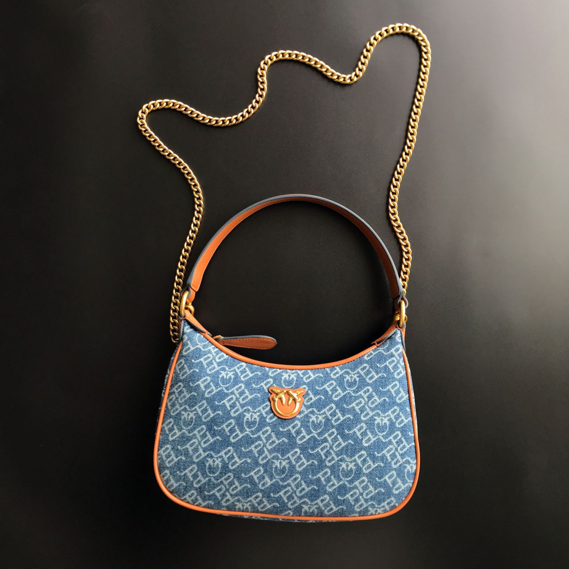 Neu eingetroffen: Pinko Same S – Luxury Quilted Bags Bewertung und Preis