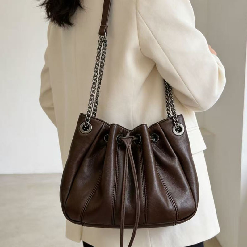 Modische Kordelzug-Bucket-Bag  – Luxury Quilted Bags Bewertung und Preis